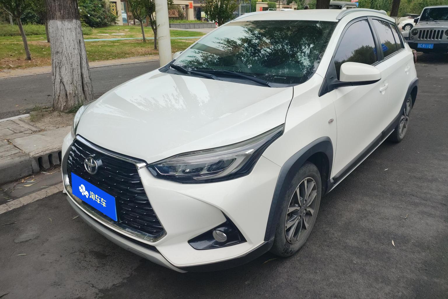 Toyota Yaris-L Luxury CVT 2021