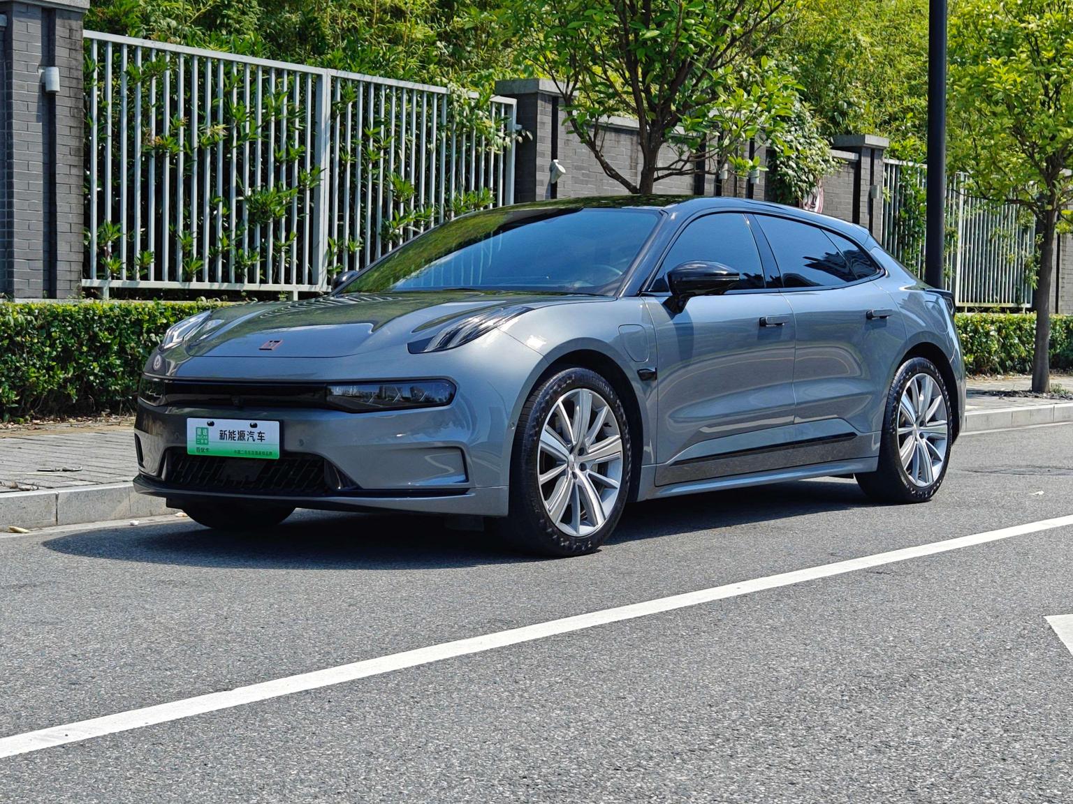 Zeekr 001 WE 86kWh AWD 2022