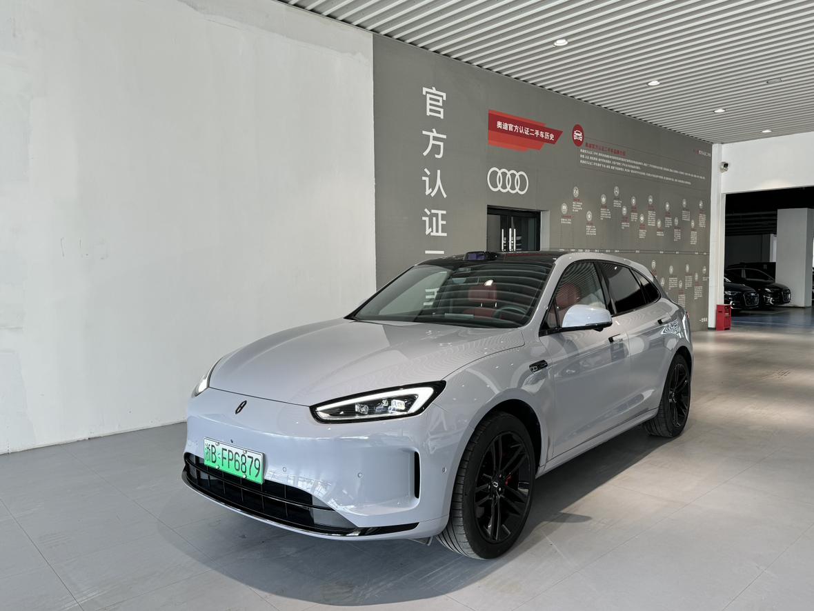 Aito M5 EREV Ultra AWD 2025