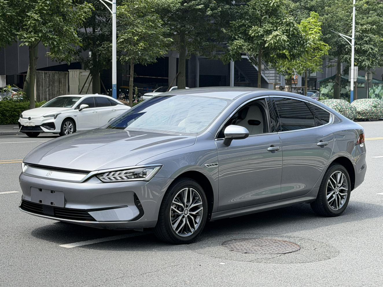 BYD QIN-Plus-EV Honor Leading 420 2025