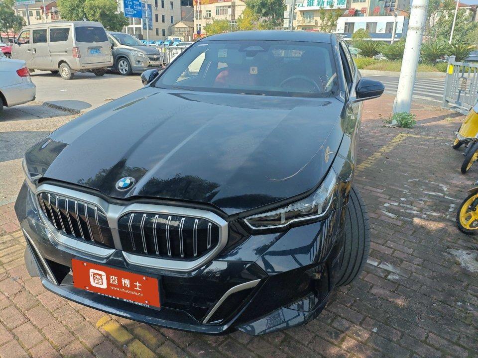 BMW 5 Series M Sport Package (2L) 2025