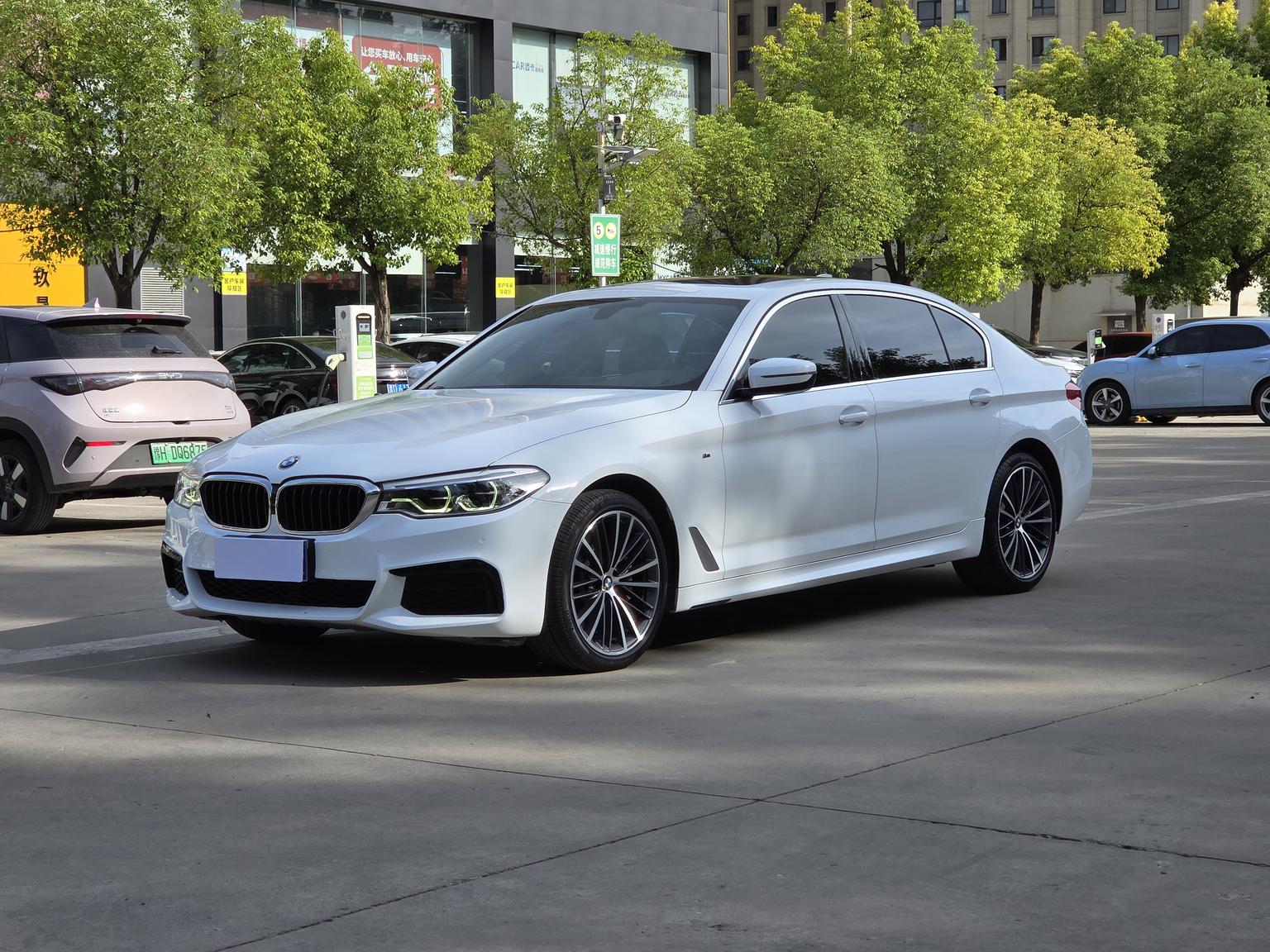 BMW 5 Series xDrive M Sport Package 2020