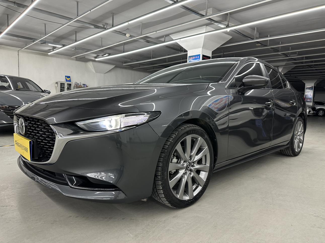 Mazda 3 Axela 2.0L Auto Quality Dazzle 2023
