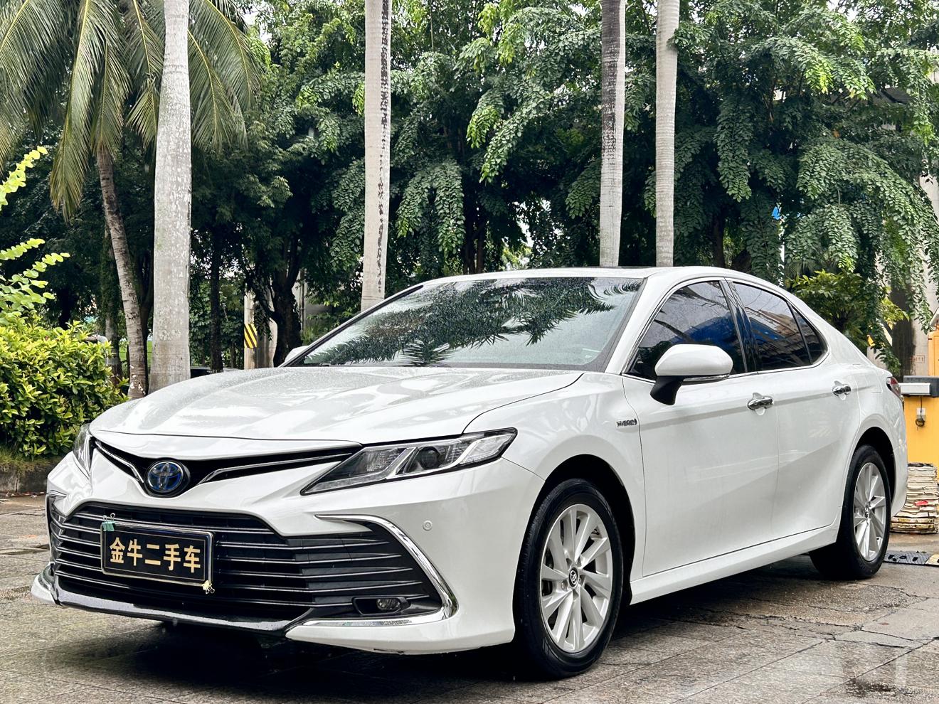 Toyota Camry 2.5HGVP Leading (2.5L) 2021