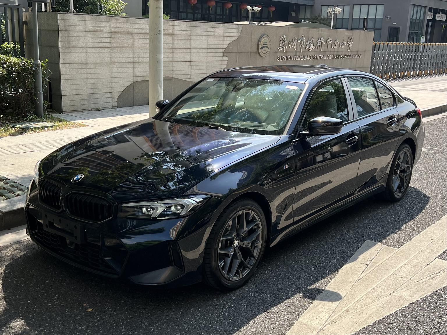 BMW Series-3 330i M Sport Night (2L) 2026