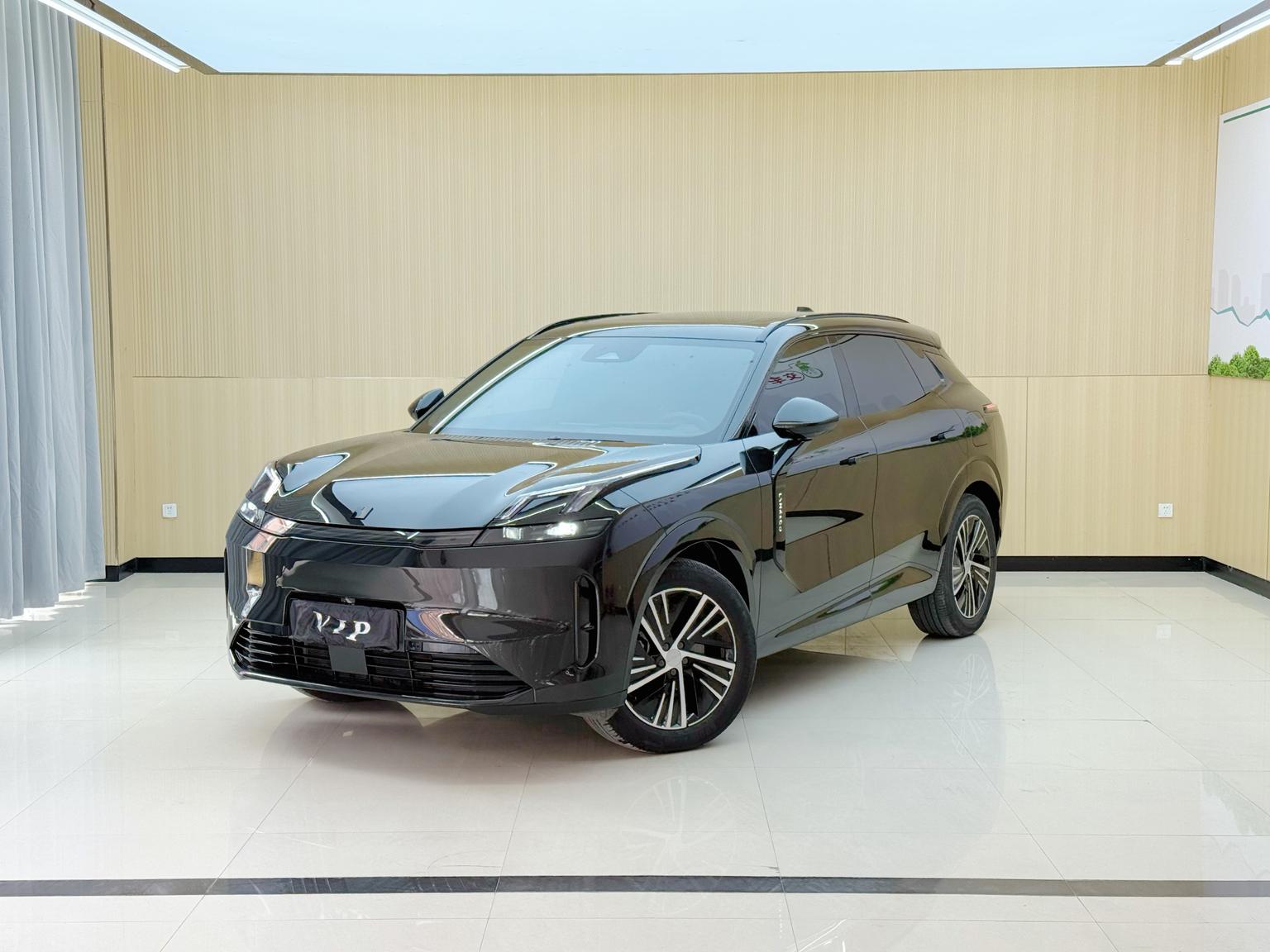 Lynk And Co 08 EM P 120 Long Range Pro (1.5L) 2023