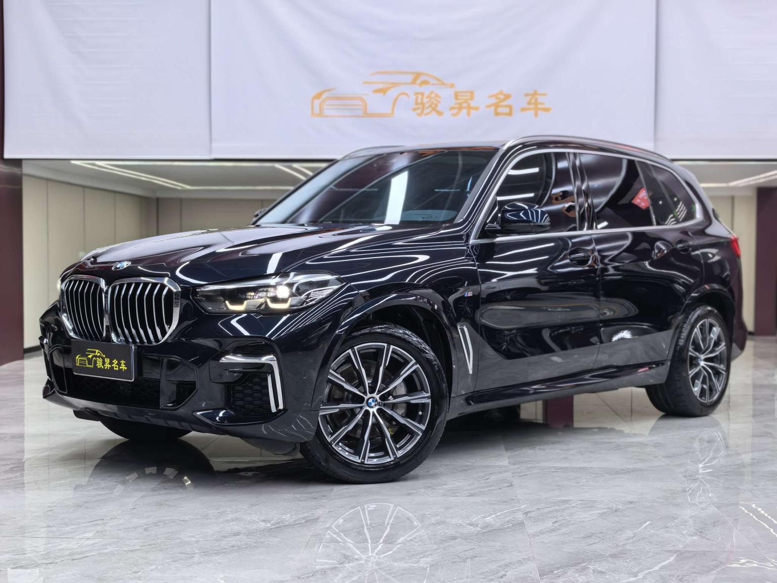 BMW X5 xDrive30Li M Sport 2023