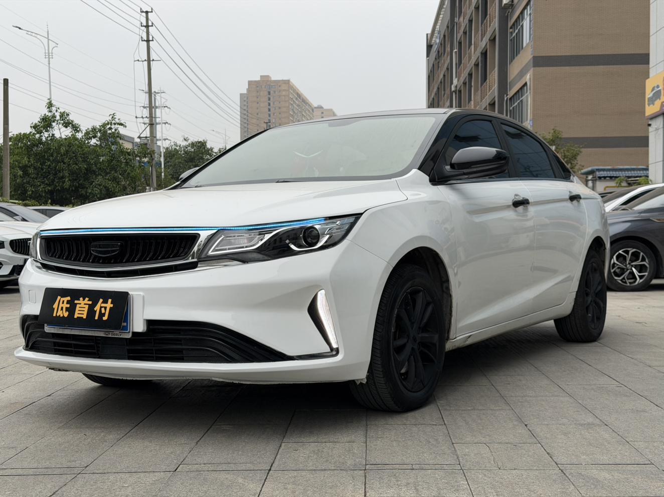 Geely Emgrand Premium 2020