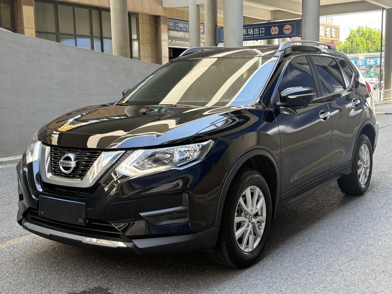 Nissan X-Trail Classic 2.0L 2WD Connected Comfort 2023