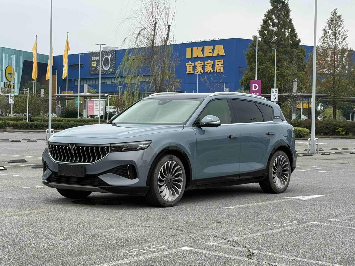Voyah Free AWD Standard Range EREV Exclusive Luxury Package 2021