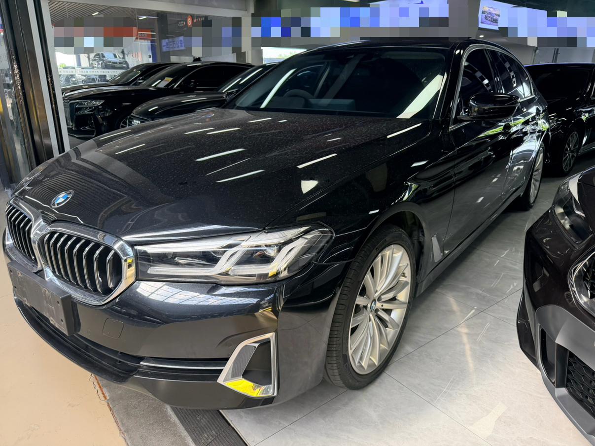 BMW 5 Series Leading Luxury Package (2L) 2023