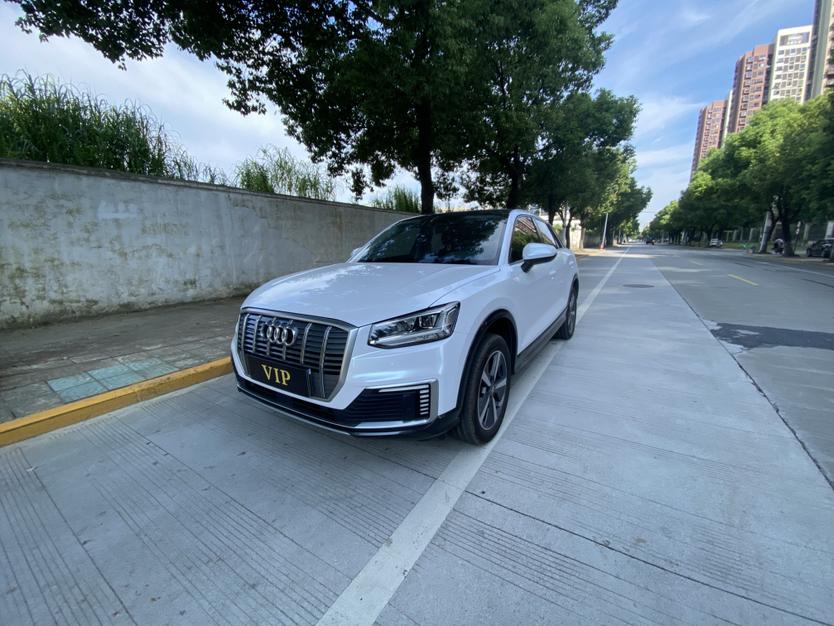 Audi Q2L Electric Intelligent Comfort (D0AD) 2021