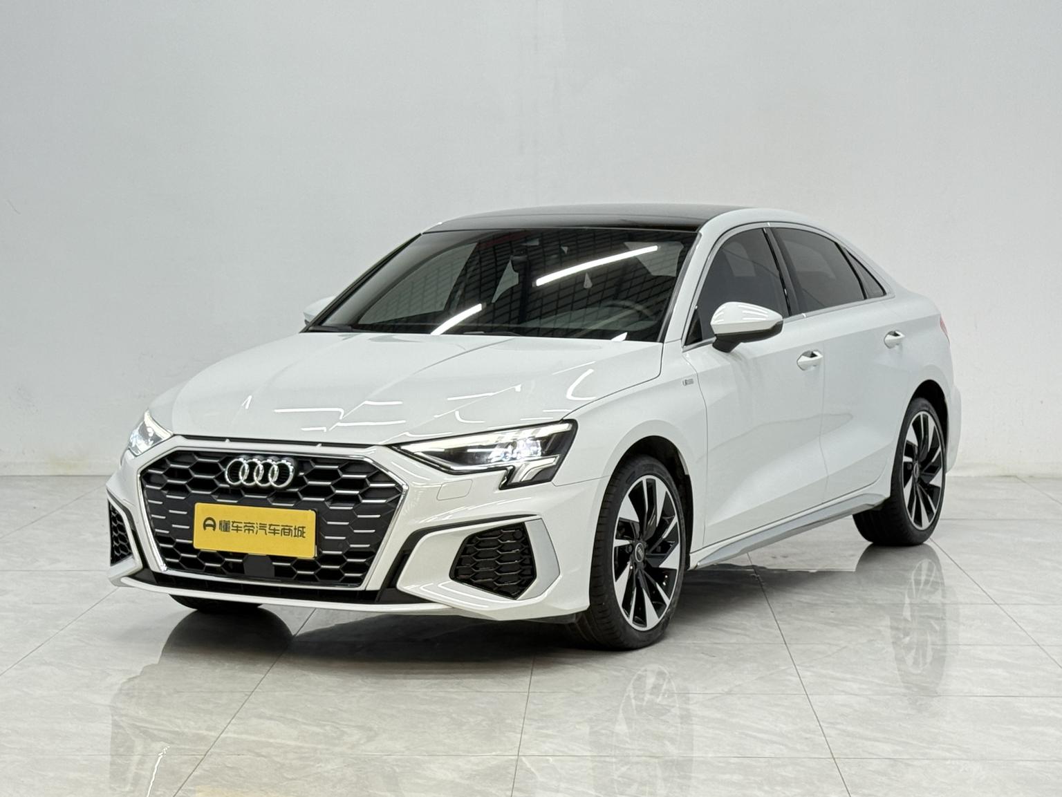Audi A3 Fashion Sport (1.4L) 2024
