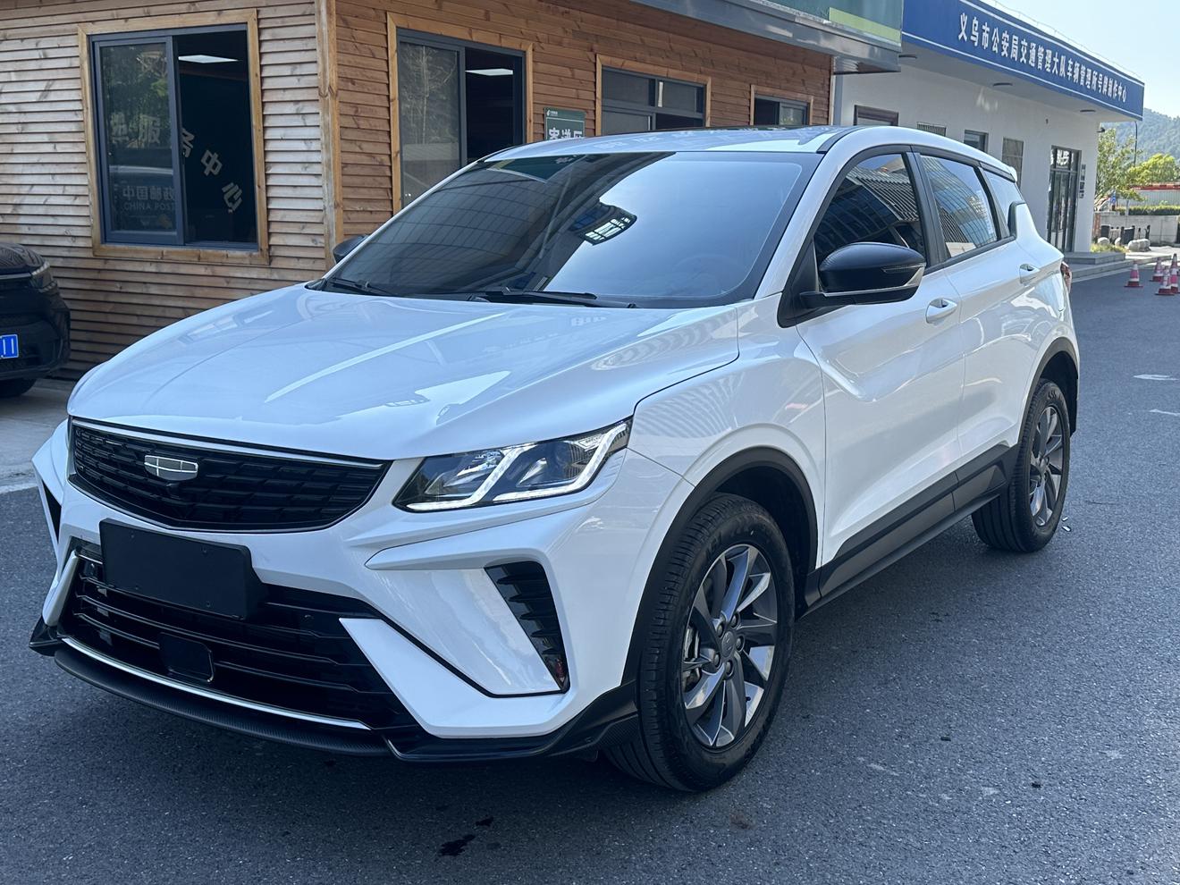 Geely Coolray Super Max 2025