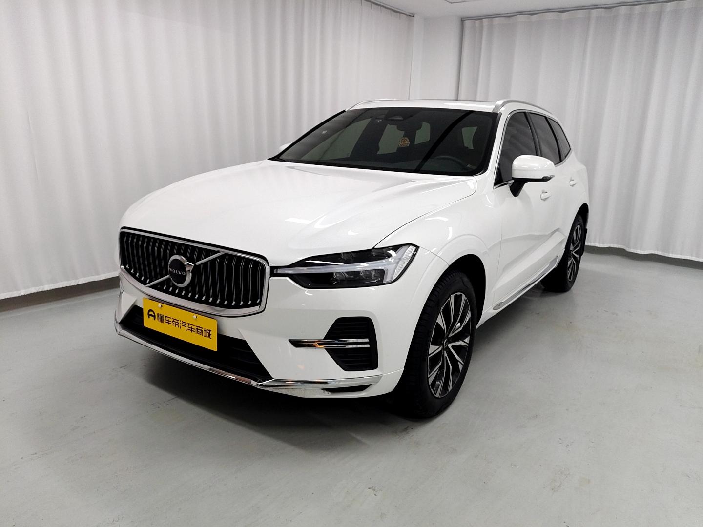 Volvo XC60 Intelligent Premium Luxury AWD (2L) 2023