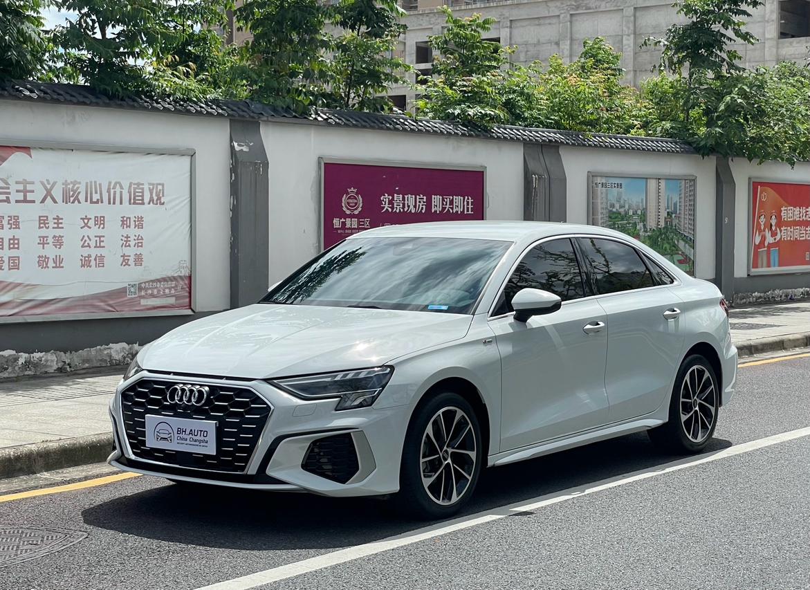 Audi A3 Entry Sport 2023