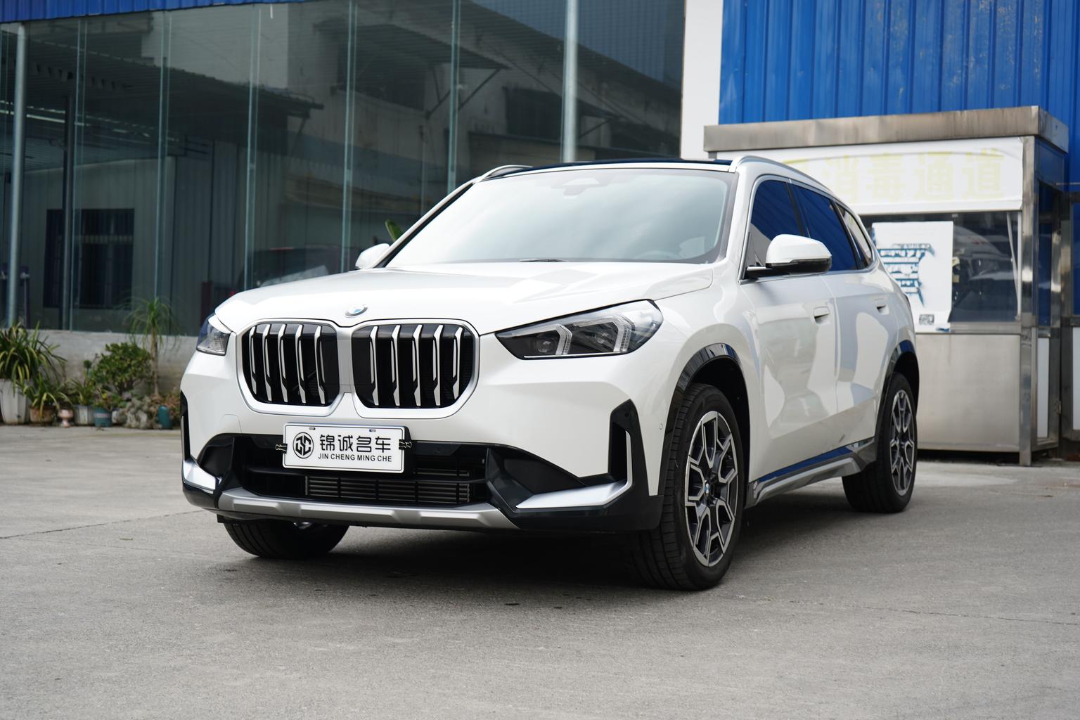 BMW X1 sDrive25Li X Design Package (2L) 2026