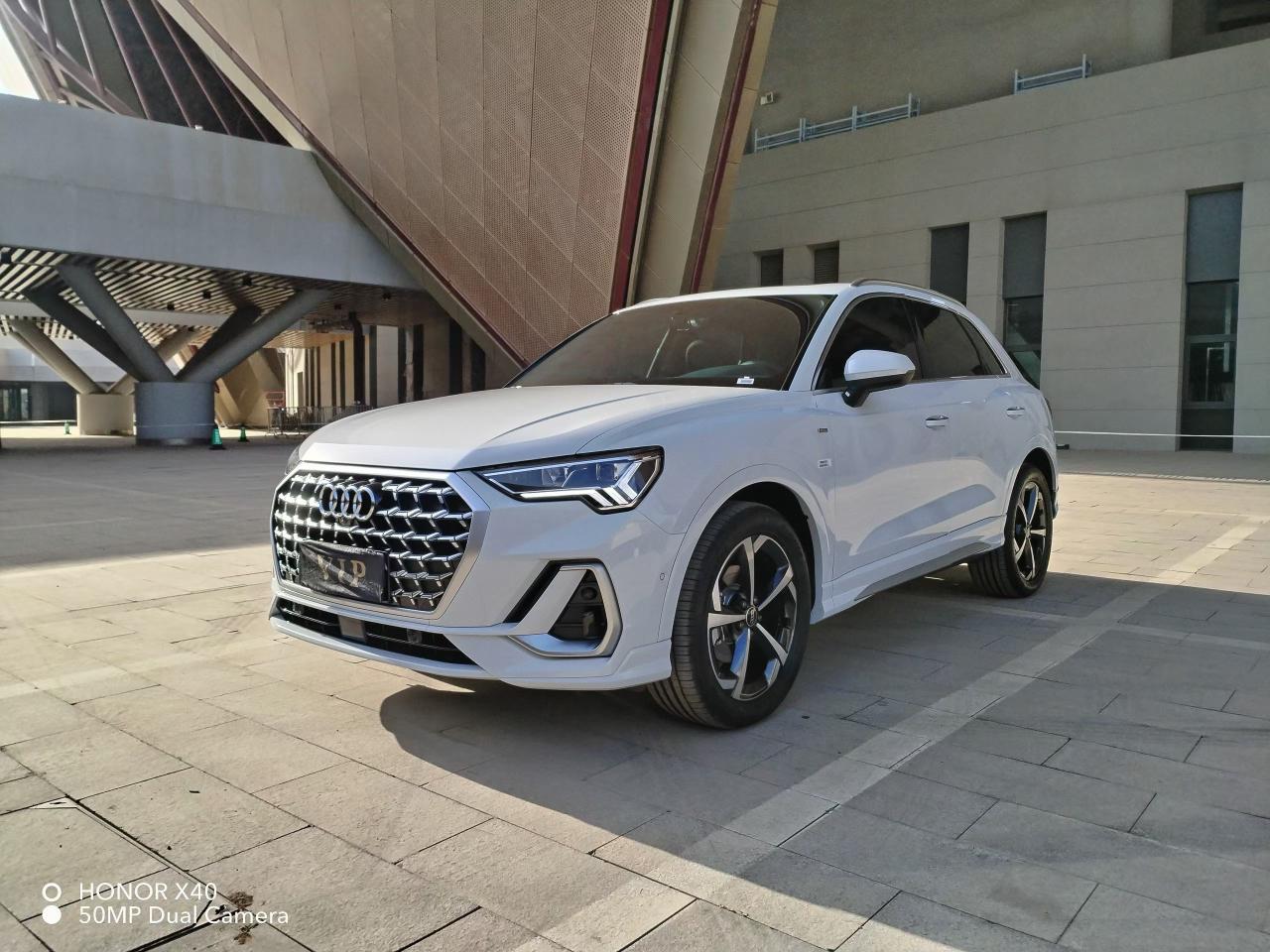 Audi Q3 quattro 45th Anniversary 35 TFSI Sporty Dynamic 2025