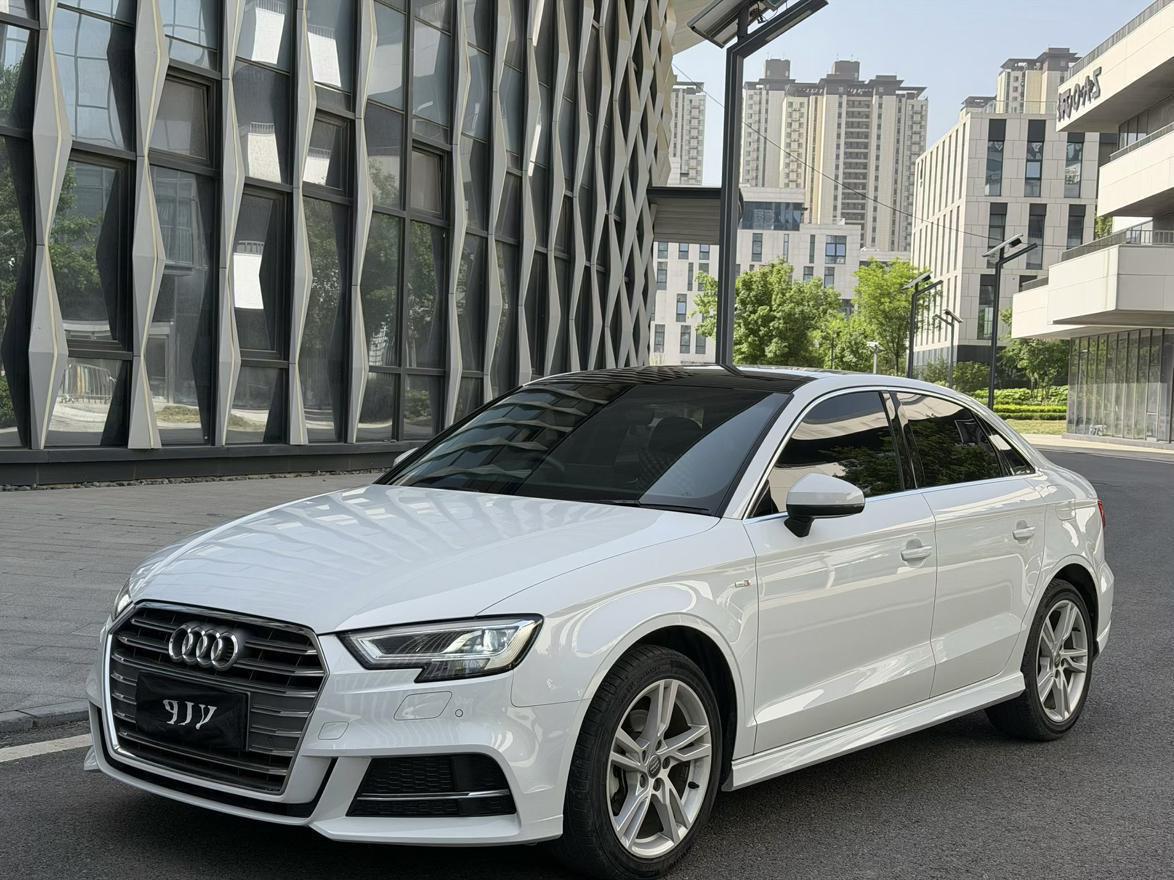 Audi A3 35 TFSI Fashion 2021