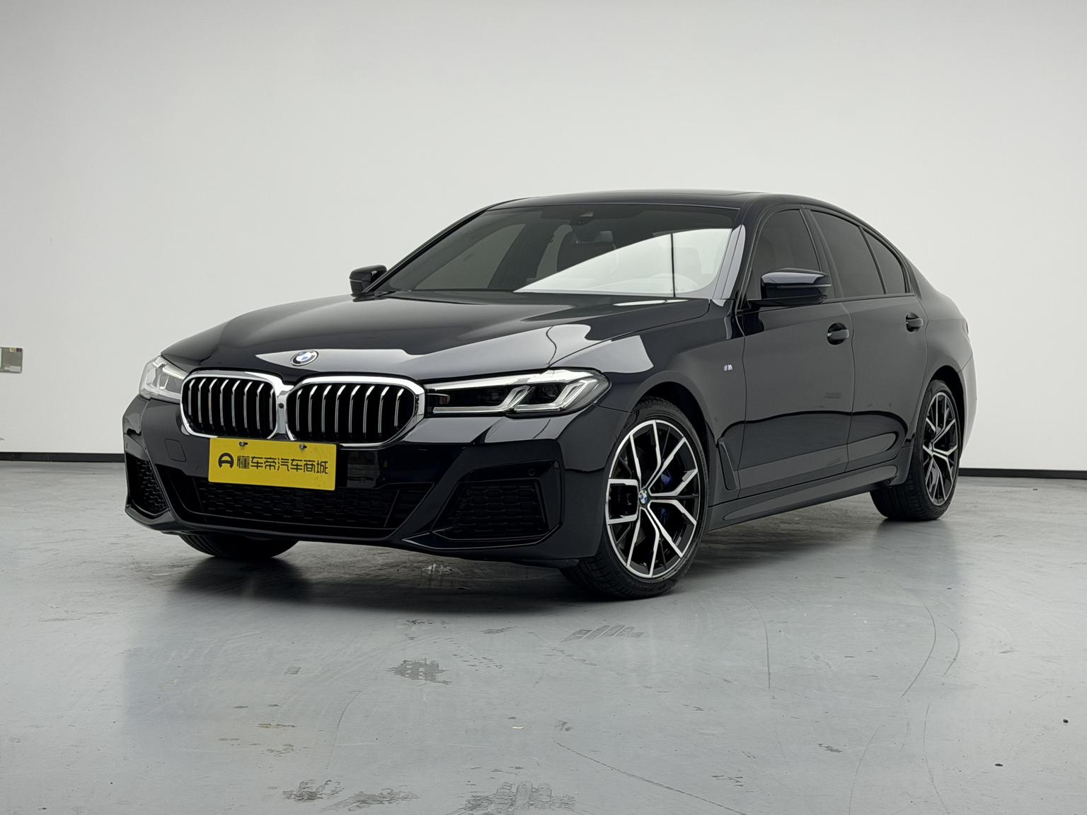 BMW 5 Series 530i Fashion Edition M Sport Package 2023