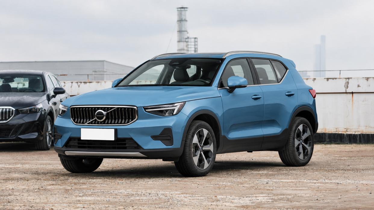 Volvo XC40 Intelligent Premium Luxury AWD (2L) 2024