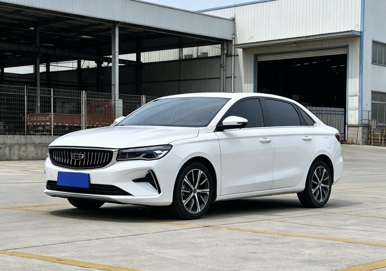 Geely Emgrand 4th Gen 1.5L CVT Luxury 2021