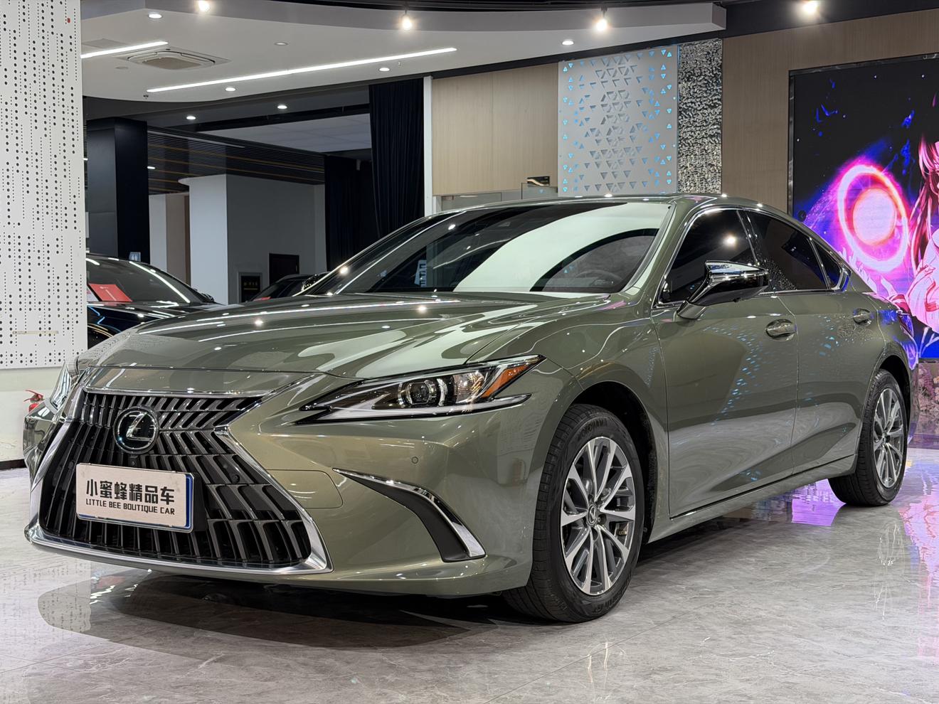 Lexus ES Automatic FWD 5-Seat Parallel Import 2023