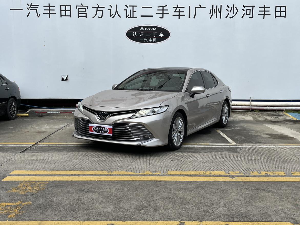 Toyota Camry 2.5G Luxury (2.5L) 2021