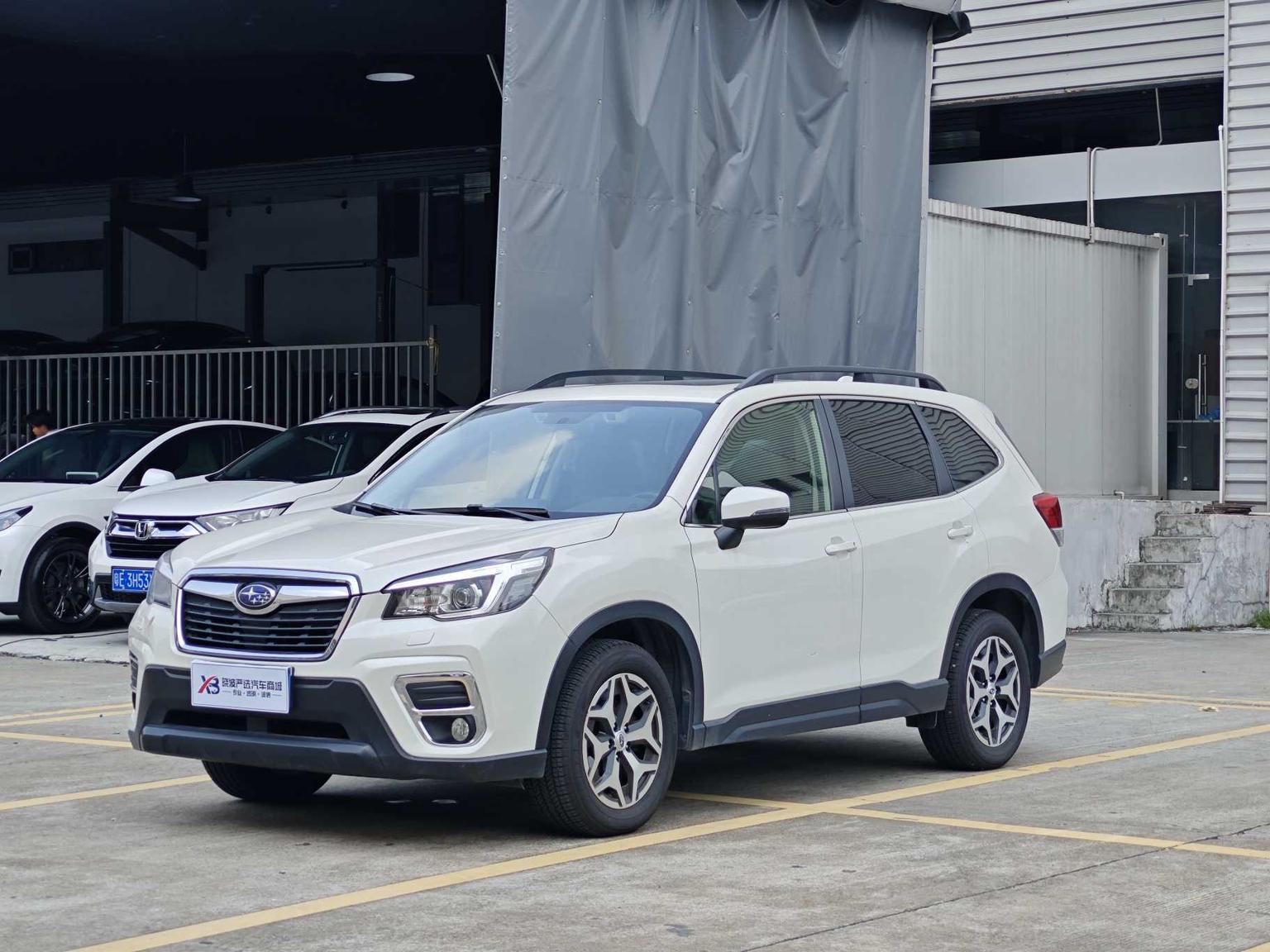 Subaru Forester 2.0i Luxury EyeSight (2L) 2019