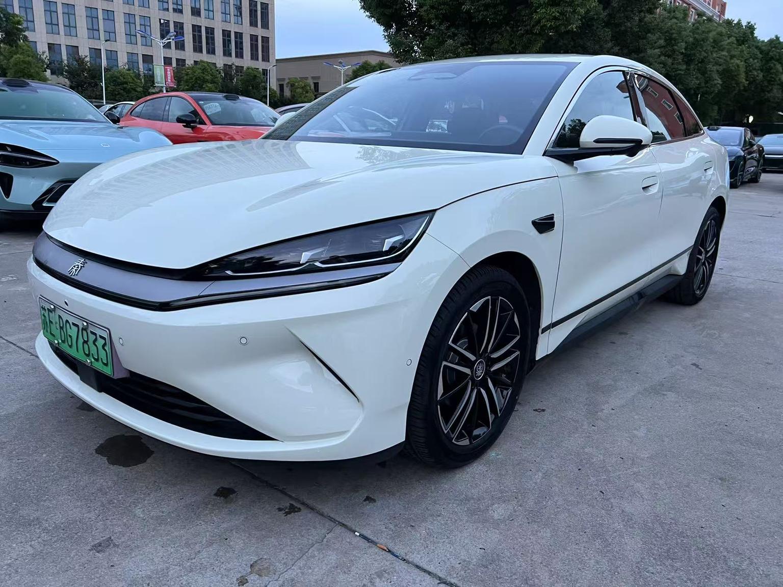 BYD QIN-L-EV 545km 2025