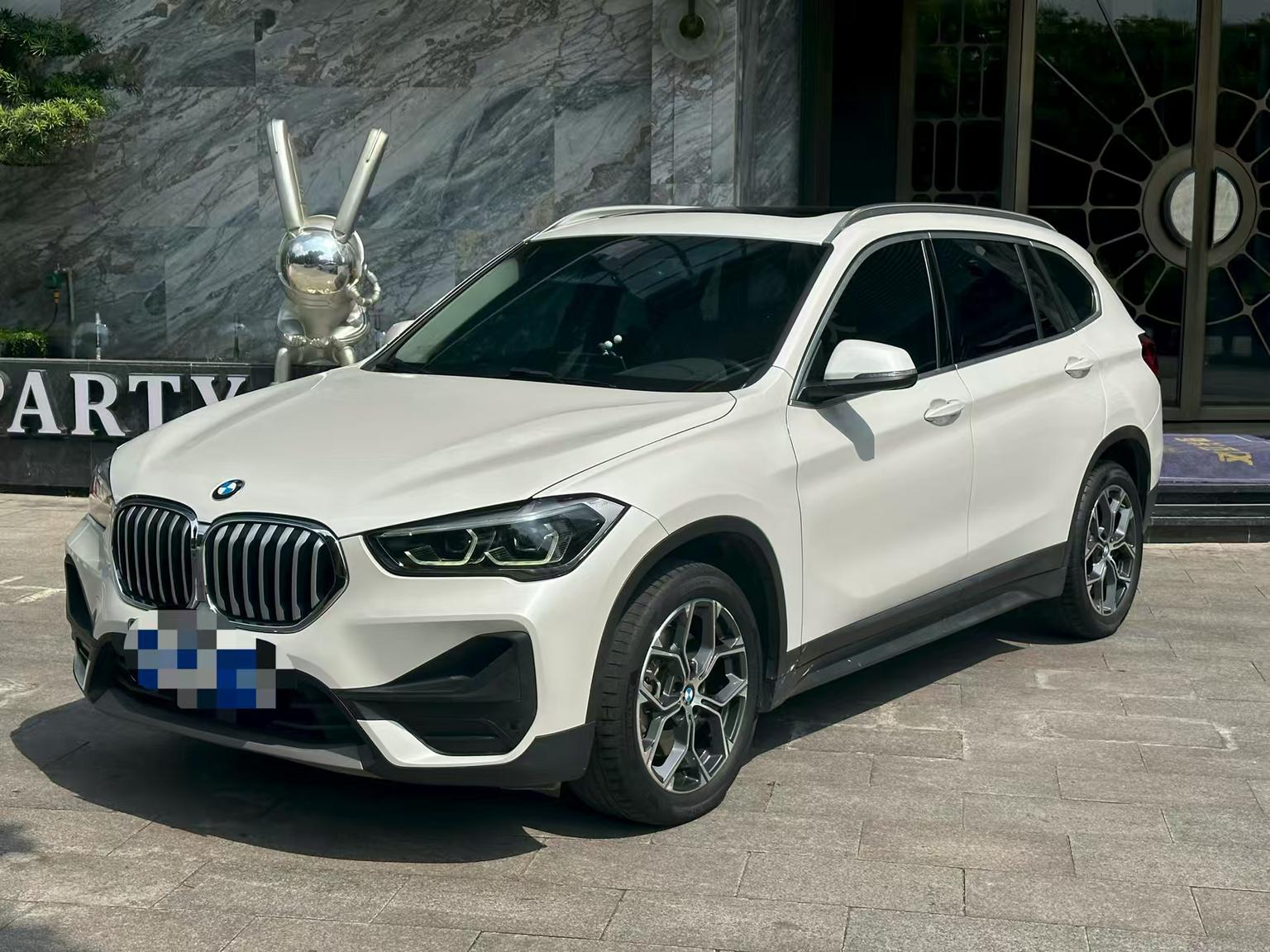BMW X1 sDrive25Li Leading (2L) 2022
