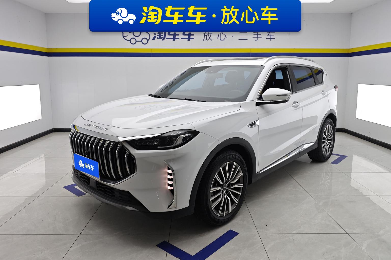 Jetour X70-Plus Champion 1.5T DCT Champion PRO 5-Seat (1.5L) 2025