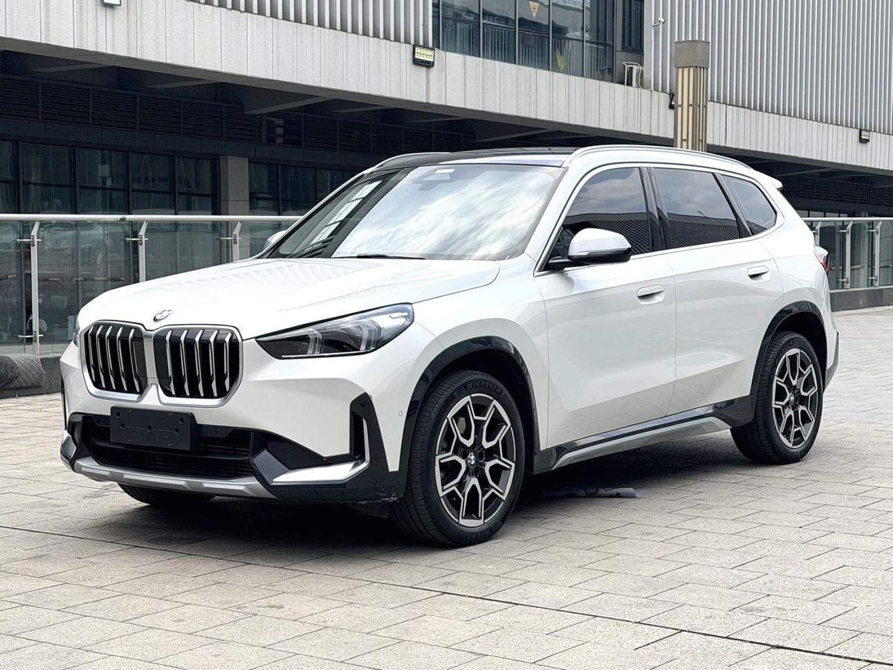 BMW X1 xDrive25Li X Design 2024