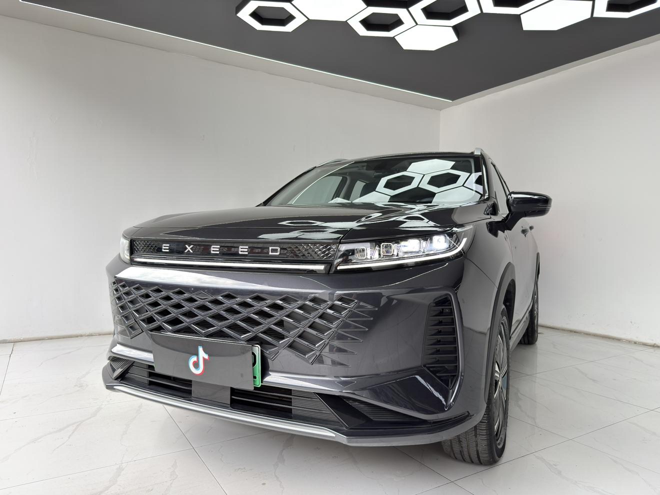Exeed Zhuifeng C-DM 1.5TCI 105KM Premium Enjoy 2024