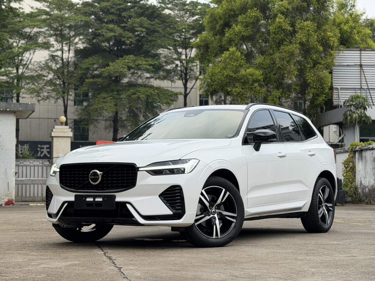 Volvo XC60 Intelligent Premium Sport AWD 2021