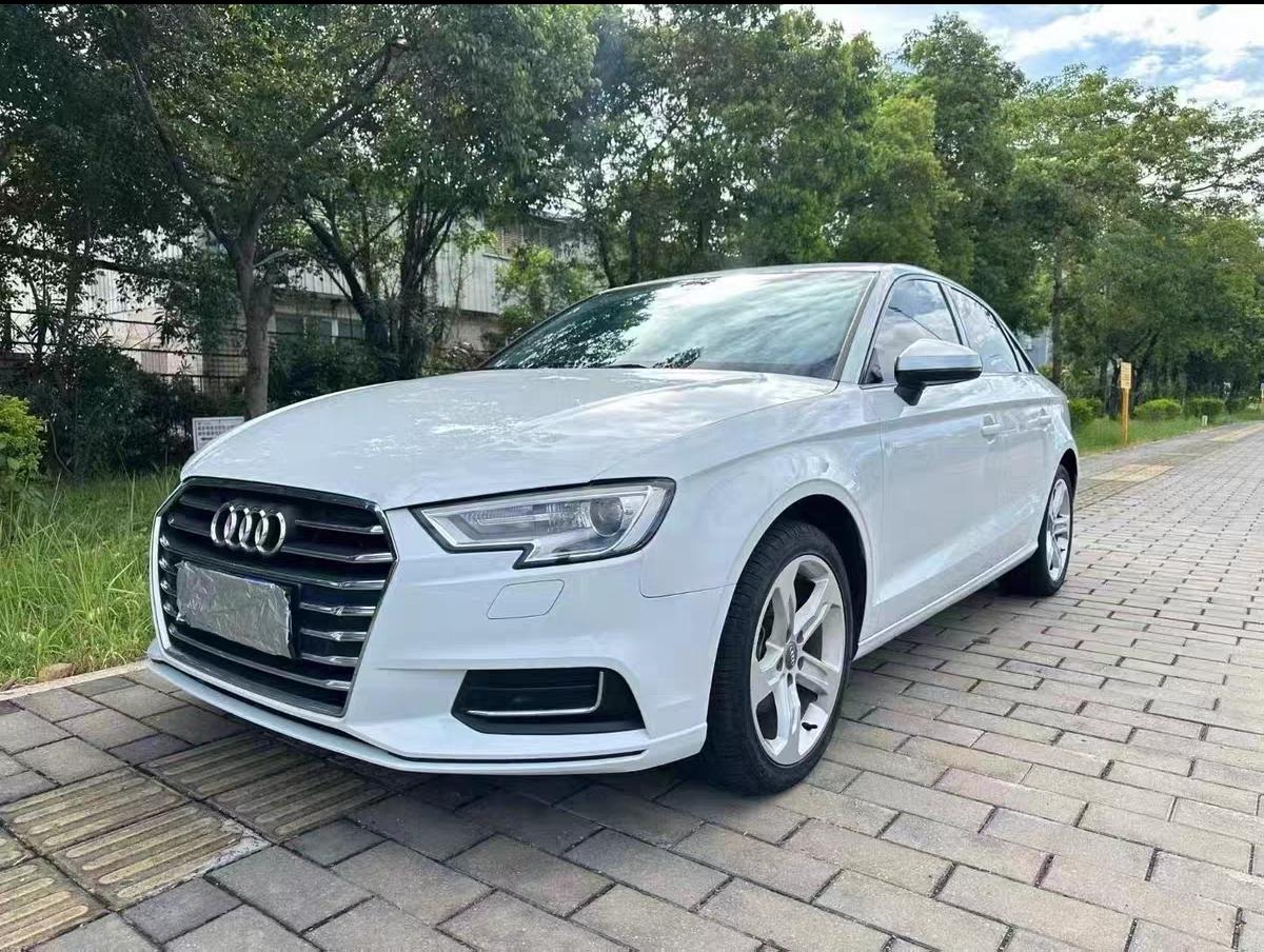 Audi A3 35 TFSI Progressive (1.4L) 2020