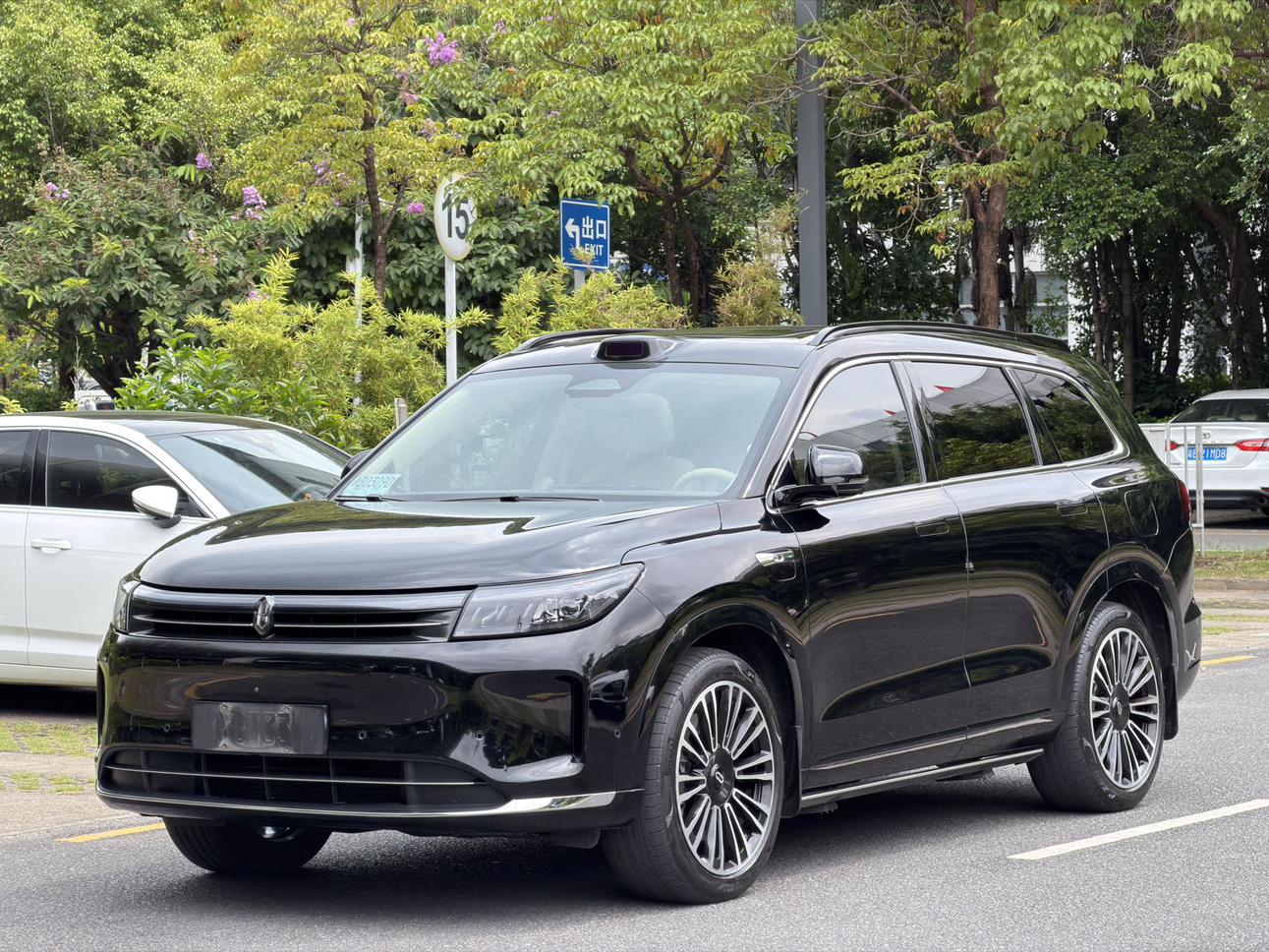 Aito M7 Smart Drive 6-Seat AWD (1.5L) 2024