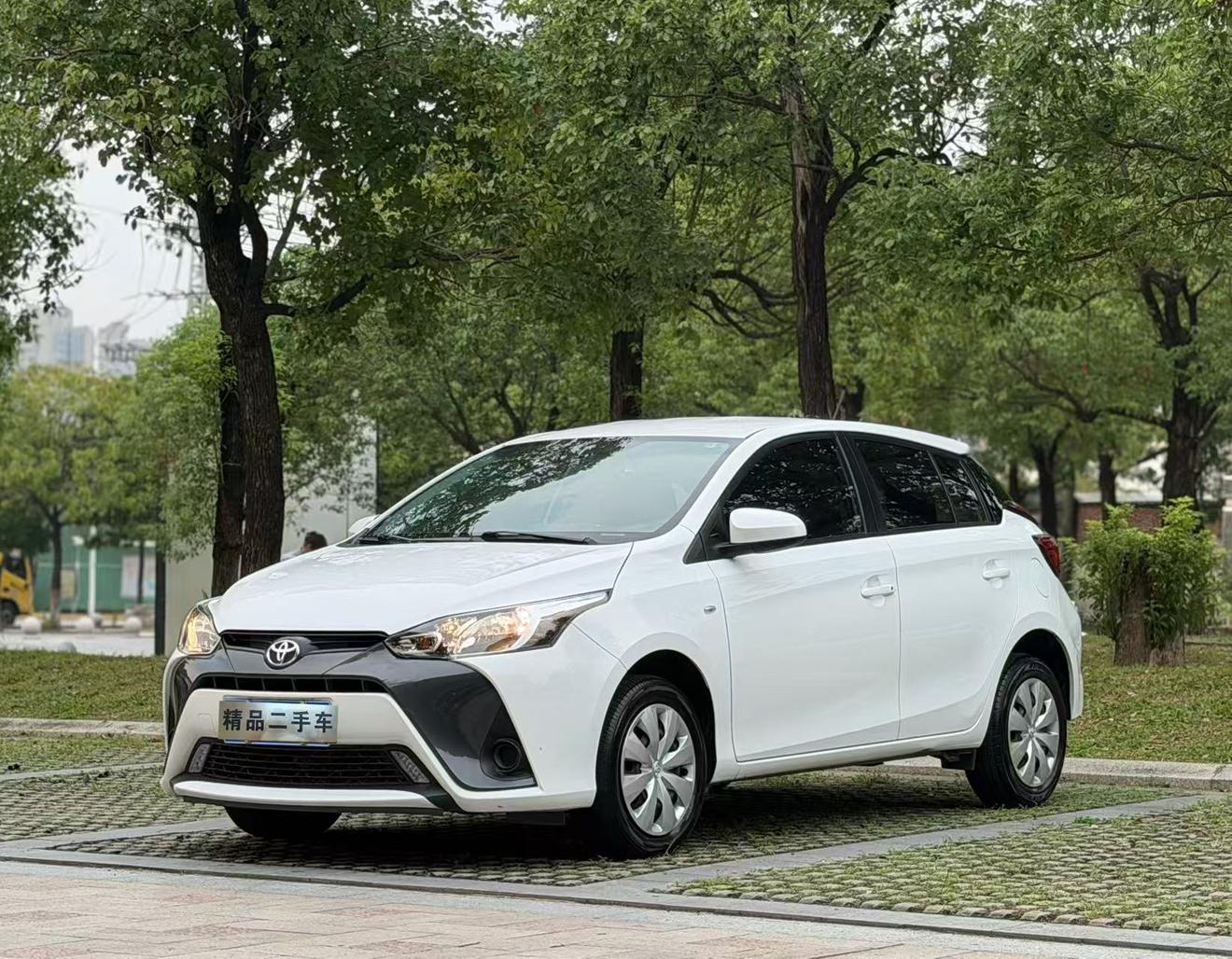 Toyota Yaris-L 1.5E CVT Charm Motion 2019