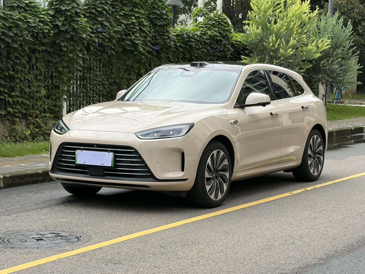Aito M5 EREV RWD Smart Drive 2024