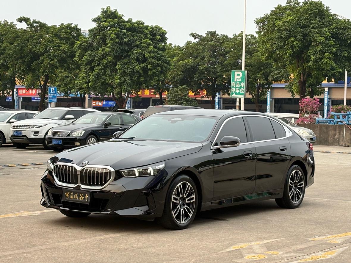 BMW 5 Series M Sport Package (2L) 2026
