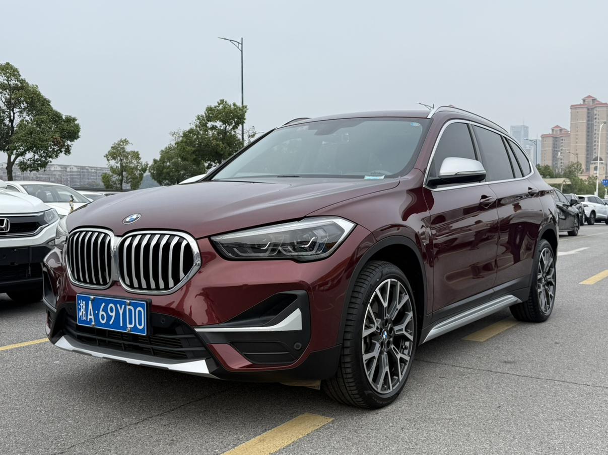 BMW X1 xDrive25Li Exclusive (2L) 2021