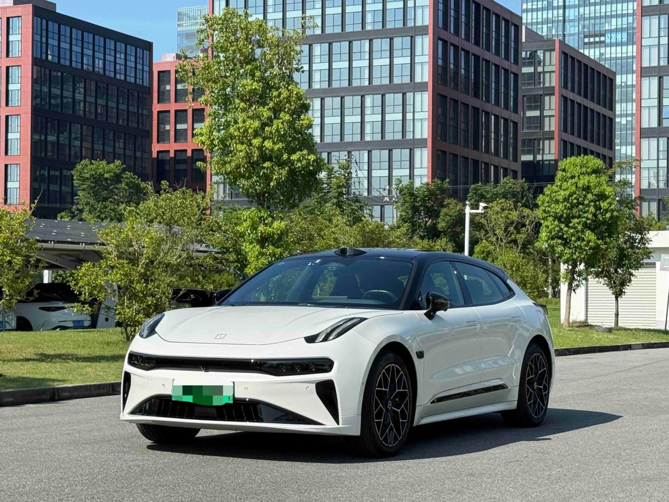 Zeekr 001 WE 100kWh RWD (1748) 2024