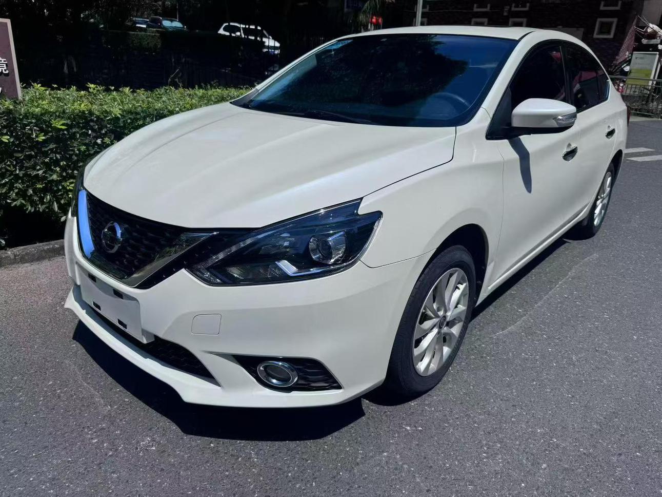 Nissan Sylphy 1.6XV CVT Connect Premium China VI 2018