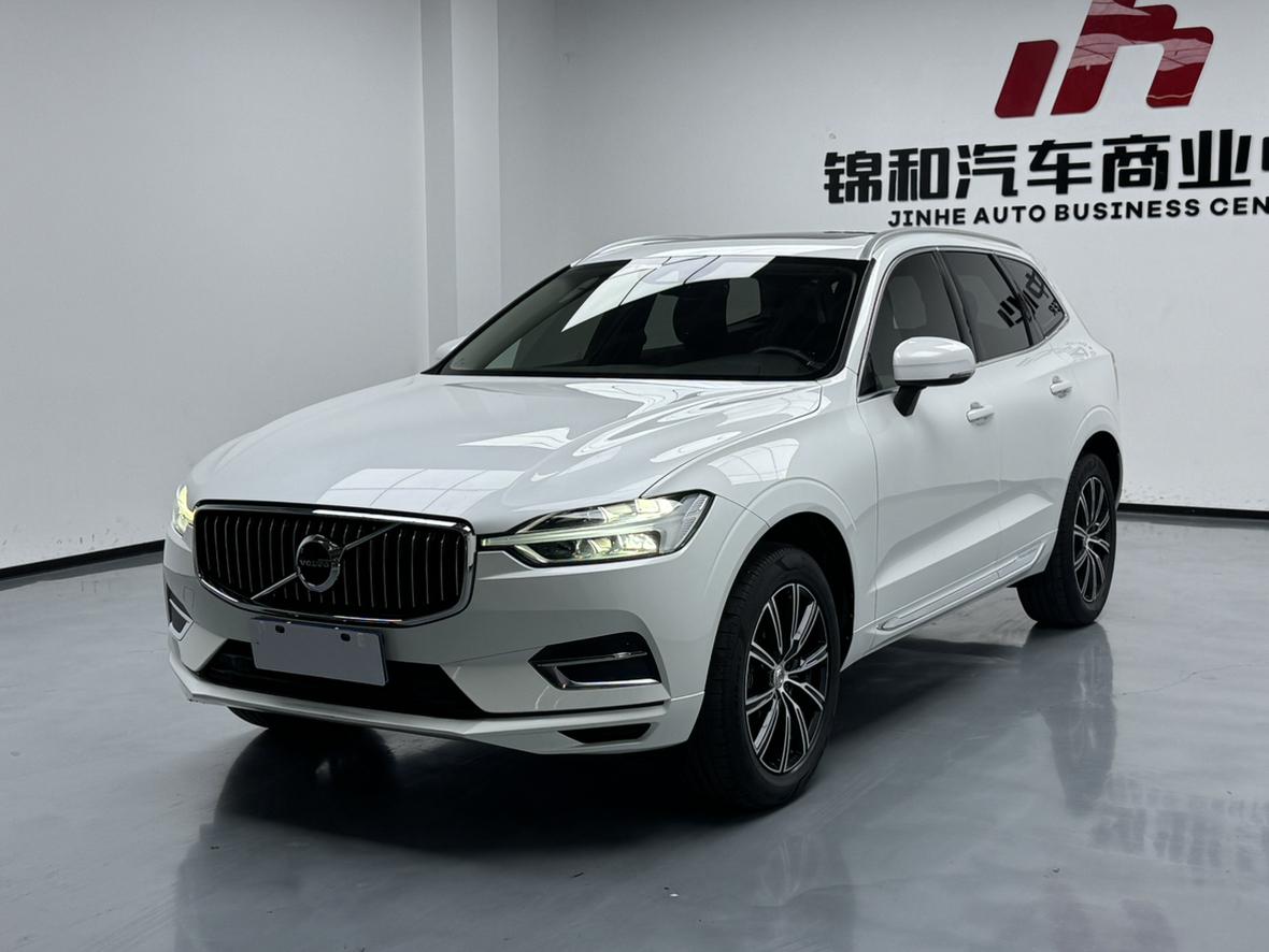 Volvo XC60 T5 AWD Intelligent Plus Luxury (2L) 2020