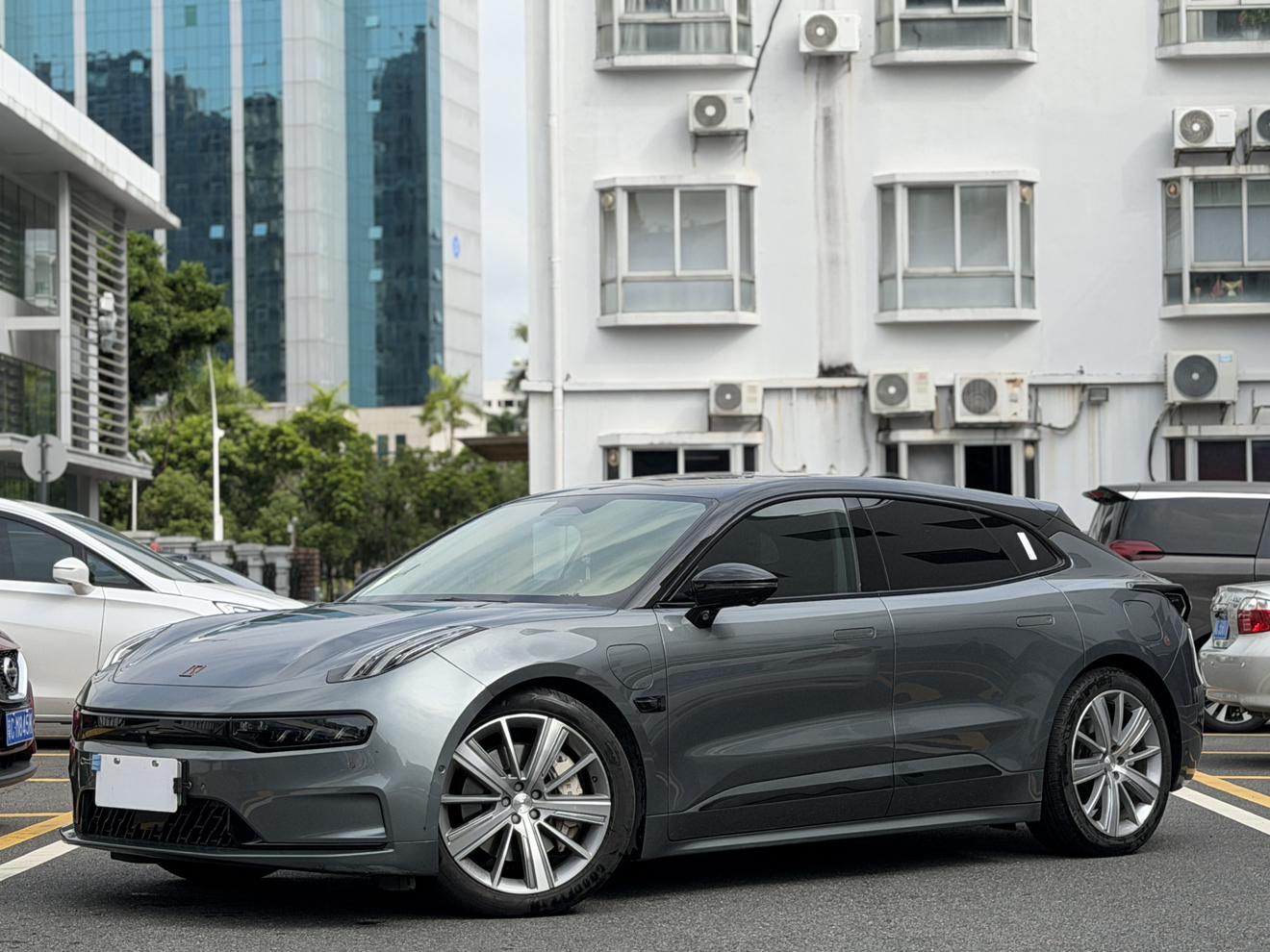 Zeekr 001 YOU 100kWh AWD (0A3A) 2023