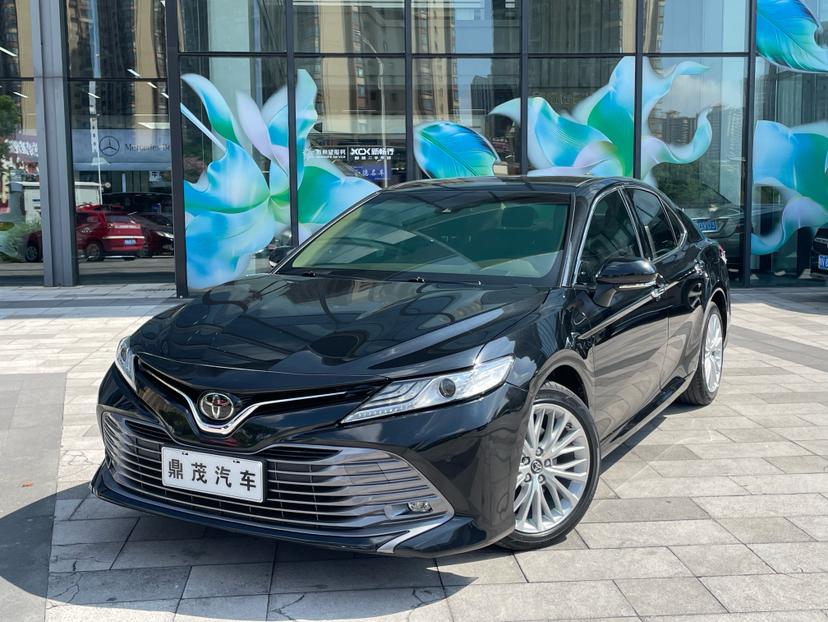 Toyota Camry 2.5G Luxury China VI 2019