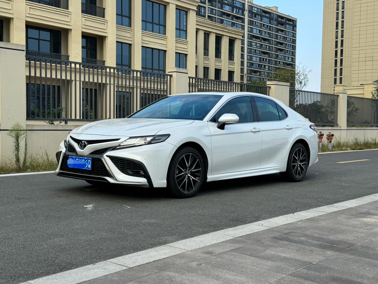 Toyota Camry 2.0S Edge Fashion (2L) 2021