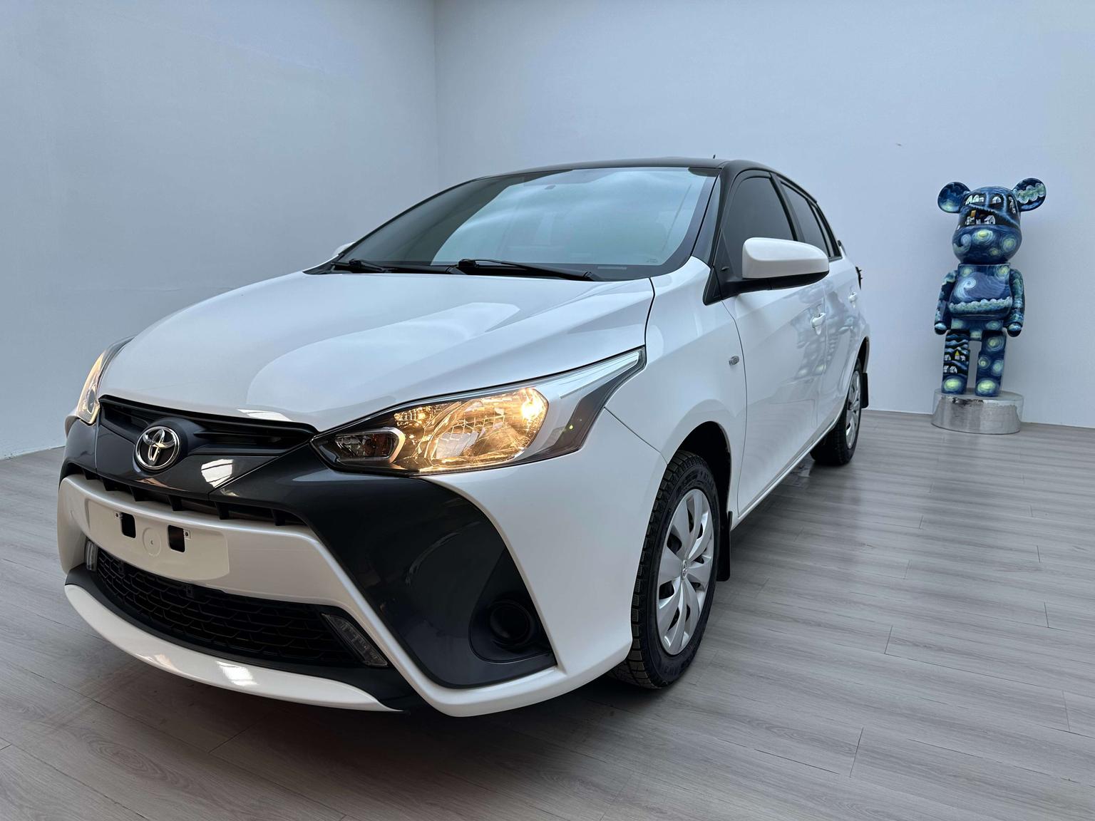 Toyota Yaris-L Luxury Plus 2023