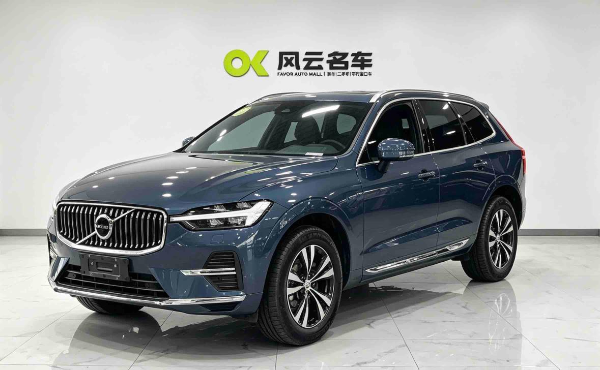 Volvo XC60 Intelligent Comfort Luxury AWD (2L) 2025