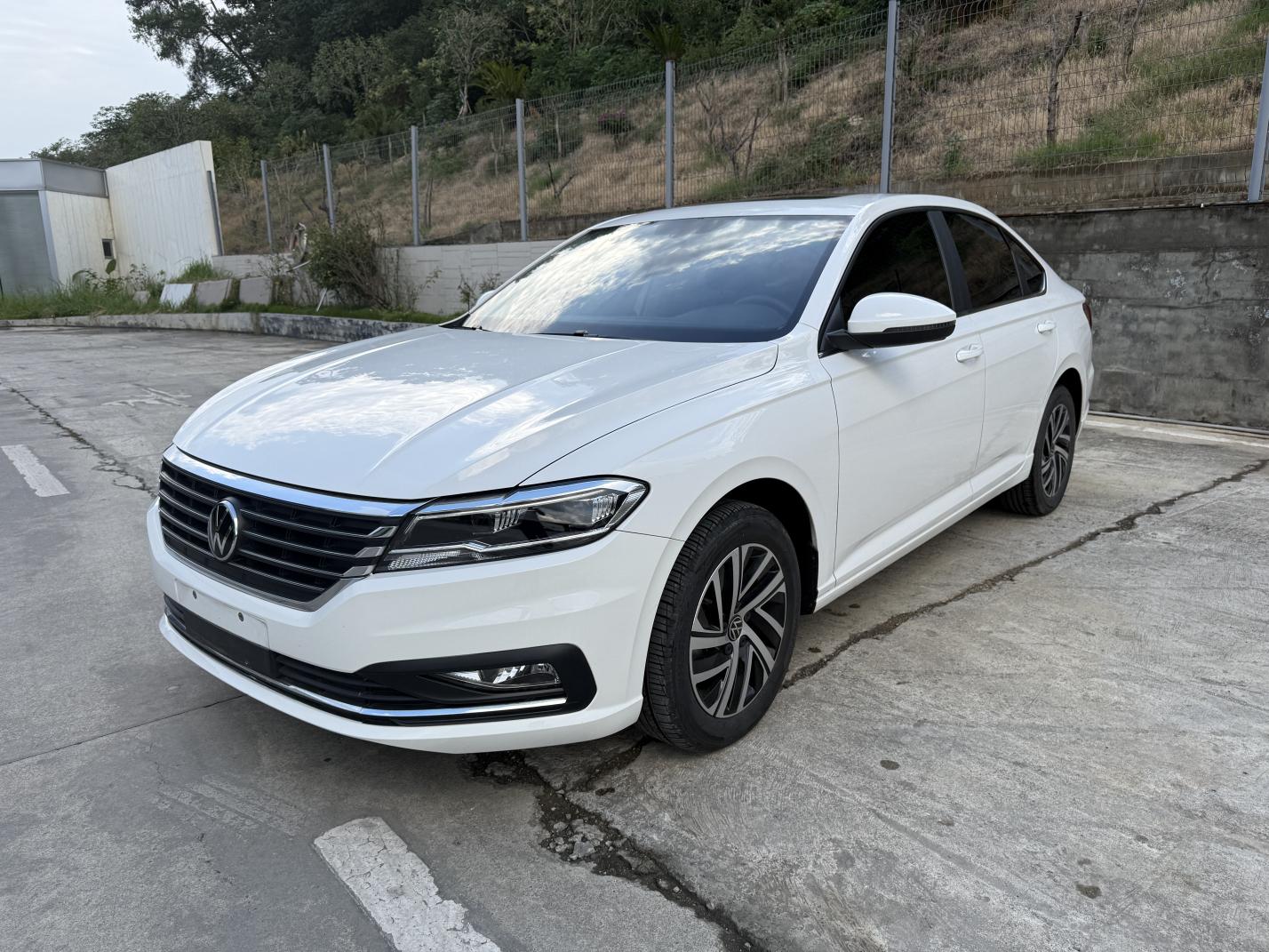 Volkswagen Lavida 280TSI DSG Comfort Edition (1.4L) 2022